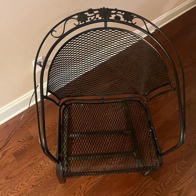 Black Metal Patio Table & Two Chairs (LR-MG)