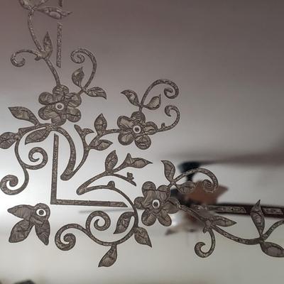 Large Beveled Mirror with Frosted Flowers (LR-KD)