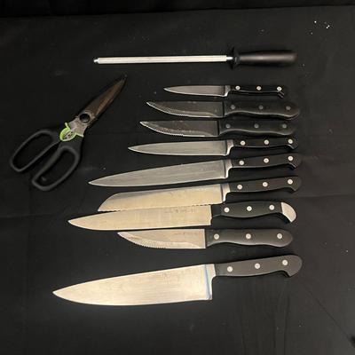 J.A. Henckels Knife Block With Knives & Presto Knife Sharpener (K-MG)