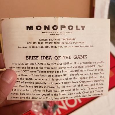 Vintage Monopoly, Checkers, Chinese Checkers and More (B3-KD)