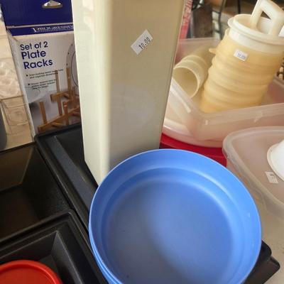 Sale Photo Thumbnail #437: Tupperware 
Cake ruffle
Large cupcake stand
Misc other plastic