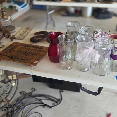 Sale Photo Thumbnail #459: Vases & decor