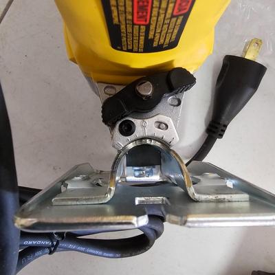 DeWalt Compact Jigsaw Kit (SB-JS)
