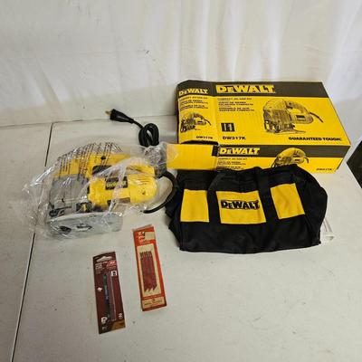 DeWalt Compact Jigsaw Kit (SB-JS)