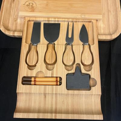 Bamboo Cheese Board Set, Cheese Cutter & More (K-MG)