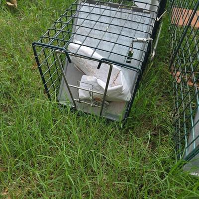Sale Photo Thumbnail #530: 3 different size traps
Electric fence control