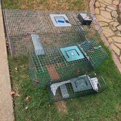 Sale Photo Thumbnail #526: 3 different size traps
Electric fence control