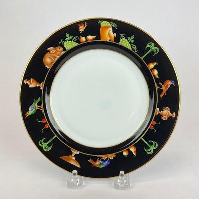Sale Photo Thumbnail #535: Decorated in France by Le Tallec. Has private stock mark, one very small scratch. please refer to photos.
Measurements:
7.75” in diameter