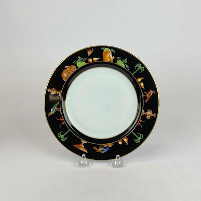 Sale Photo Thumbnail #536: Decorated in France by Le Tallec. Has private stock mark, one very small scratch. please refer to photos.
Measurements:
7.75” in diameter