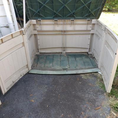 Suncast Outdoor Storage Cabinets (Y-KD)