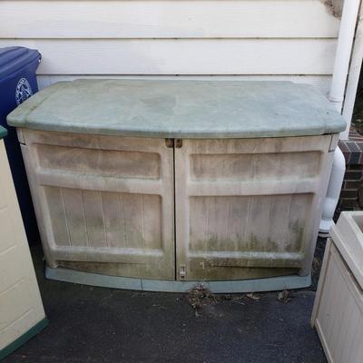 Suncast Outdoor Storage Cabinets (Y-KD)