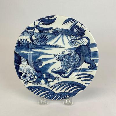 Sale Photo Thumbnail #547: Tiffany Menagerie by Johnson brothers ironstone England.
Plate #4, discontinued 
Measurements:
7.75” in diameter