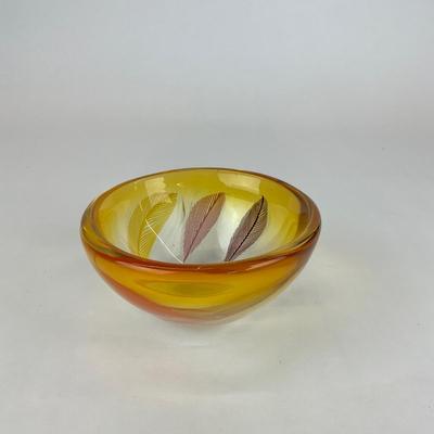 Sale Photo Thumbnail #561: Does have large cracks, please refer to photos.
Measurements:
3.25” in height, 6” in diameter