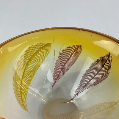 Sale Photo Thumbnail #565: Does have large cracks, please refer to photos.
Measurements:
3.25” in height, 6” in diameter