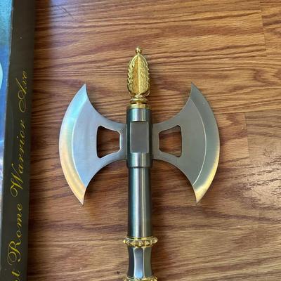 ANCIENT ROME WARRIOR AXE