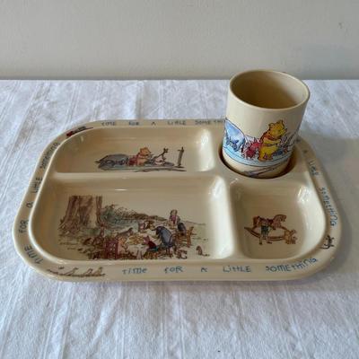 Vintage Winnie The Pooh Selandia Melamine Divided Plate and Cup (DR)
