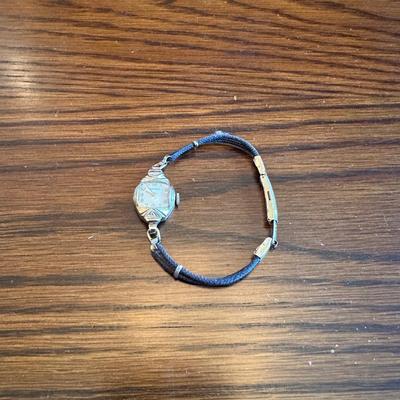 14K GOLD BENRUS WATCH