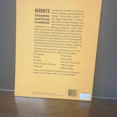 Hersheys Chocolate and Cocoa Cook Book
