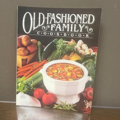 Old Fashion Family Cook Book