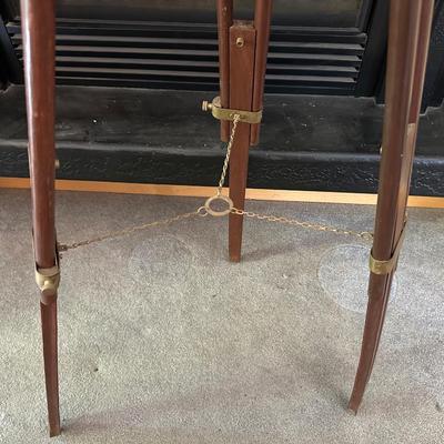 NAUTICAL BRASS ANTIQUE TELESCOPE ON A WOODEN TRIPOD
