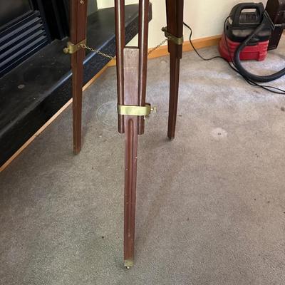 NAUTICAL BRASS ANTIQUE TELESCOPE ON A WOODEN TRIPOD