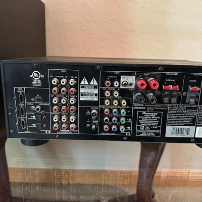 BOSE SURROUND SOUND SPEAKERS WITH A PIONEER RECEIVER
