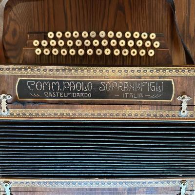VINTAGE PAOLO SOPRANI ACCORDION MADE IN ITALY