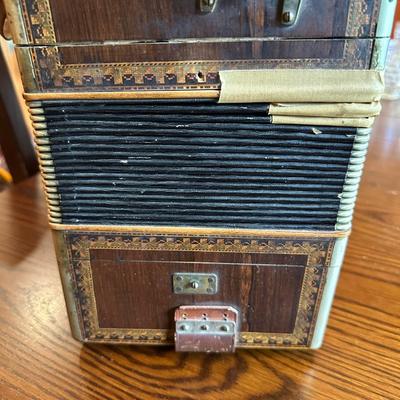 VINTAGE PAOLO SOPRANI ACCORDION MADE IN ITALY