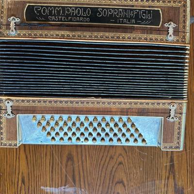 VINTAGE PAOLO SOPRANI ACCORDION MADE IN ITALY