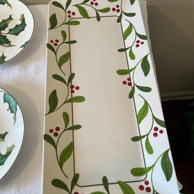 Restoration Hardware Holly Berry Dessert Plates and Plastic Serving Tray (DR)