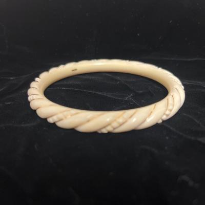 Sale Photo Thumbnail #38: Beautiful bracelets, earrings, ring and pendant. They glow! Filigree is frayed on one of the bracelets. - I'm not officially saying these are ivory...but maybe?