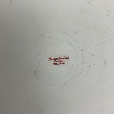 Sale Photo Thumbnail #608: Measurements:
17.5” in diameter
