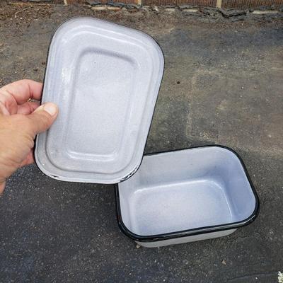 Enamel Ware Bowls, Pail, Bed Pans and More (G-KD)
