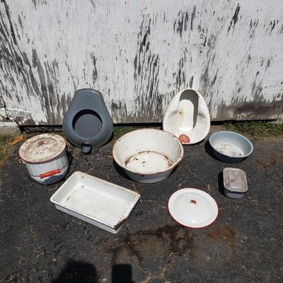 Enamel Ware Bowls, Pail, Bed Pans and More (G-KD)