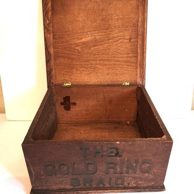 Lot #140 Antique Gold Ring Brand Store Display