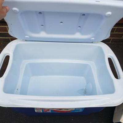 Camping Gear: Rubbermaid Cooler, Radio Shack NOAA Radio, & More (G-KD)