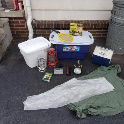 Camping Gear: Rubbermaid Cooler, Radio Shack NOAA Radio, & More (G-KD)
