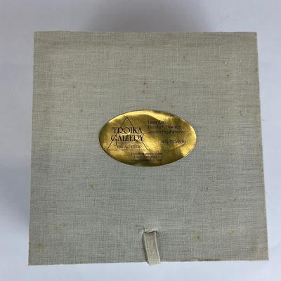 Sale Photo Thumbnail #621: Comes with Troika Box
Measurements:
5.5” in diameter, 2.25” in height