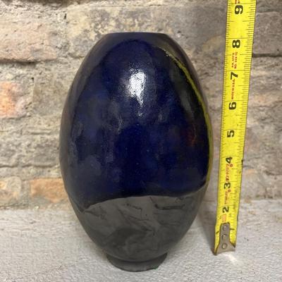 Sale Photo Thumbnail #60: Excellent Cobalt iridescent Roku Egg Vase