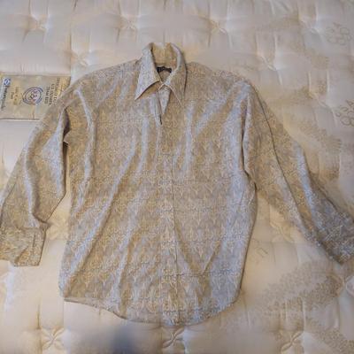 Large Mixed Vintage Clothing Lot (B3-BBL)