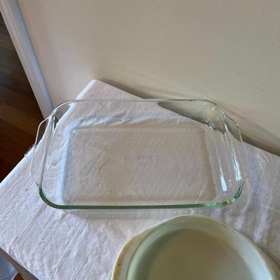 Assorted Baking Dishes (K)