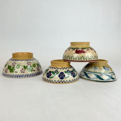 Sale Photo Thumbnail #651: Comes with 4 bowls, 3 small bowls and one larger bowls
Measurements:
Small bowls are 5” in diameter, 2.25” in height
Larger bowl is 6” in diameter, 3.25” in height