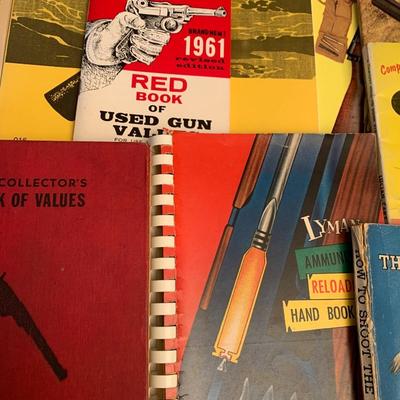 Vintage Lot of Rifle / Reloading Books