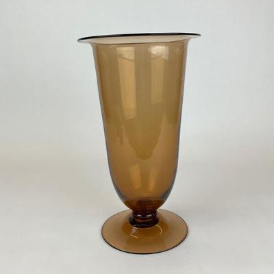 Sale Photo Thumbnail #676: Measurements:
12.25” in height, 7” diameter