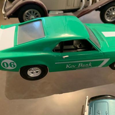 Die Cast Car / Truck Lot