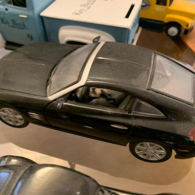 Die Cast Car / Truck Lot