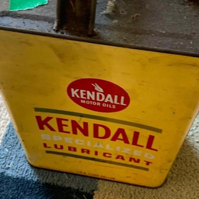 Kendall 1 Gallon Oil Can