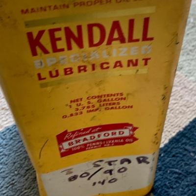 Kendall 1 Gallon Oil Can