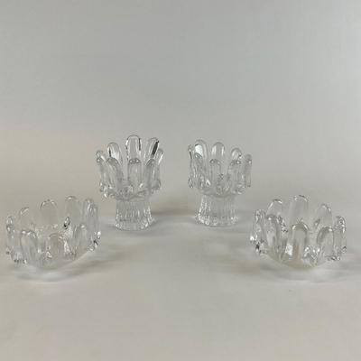 Sale Photo Thumbnail #693: Measurements:
Small flowers are 3” in height , 4” in diameter
Tall flowers are 4.5” in height, 4” in diameter