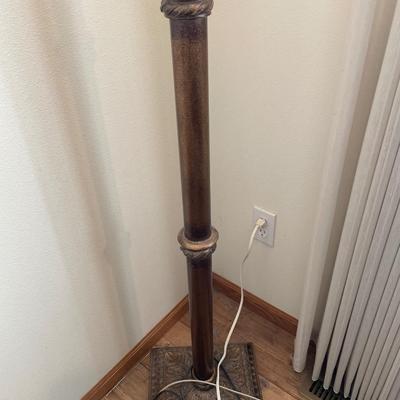 Tall floor lamp